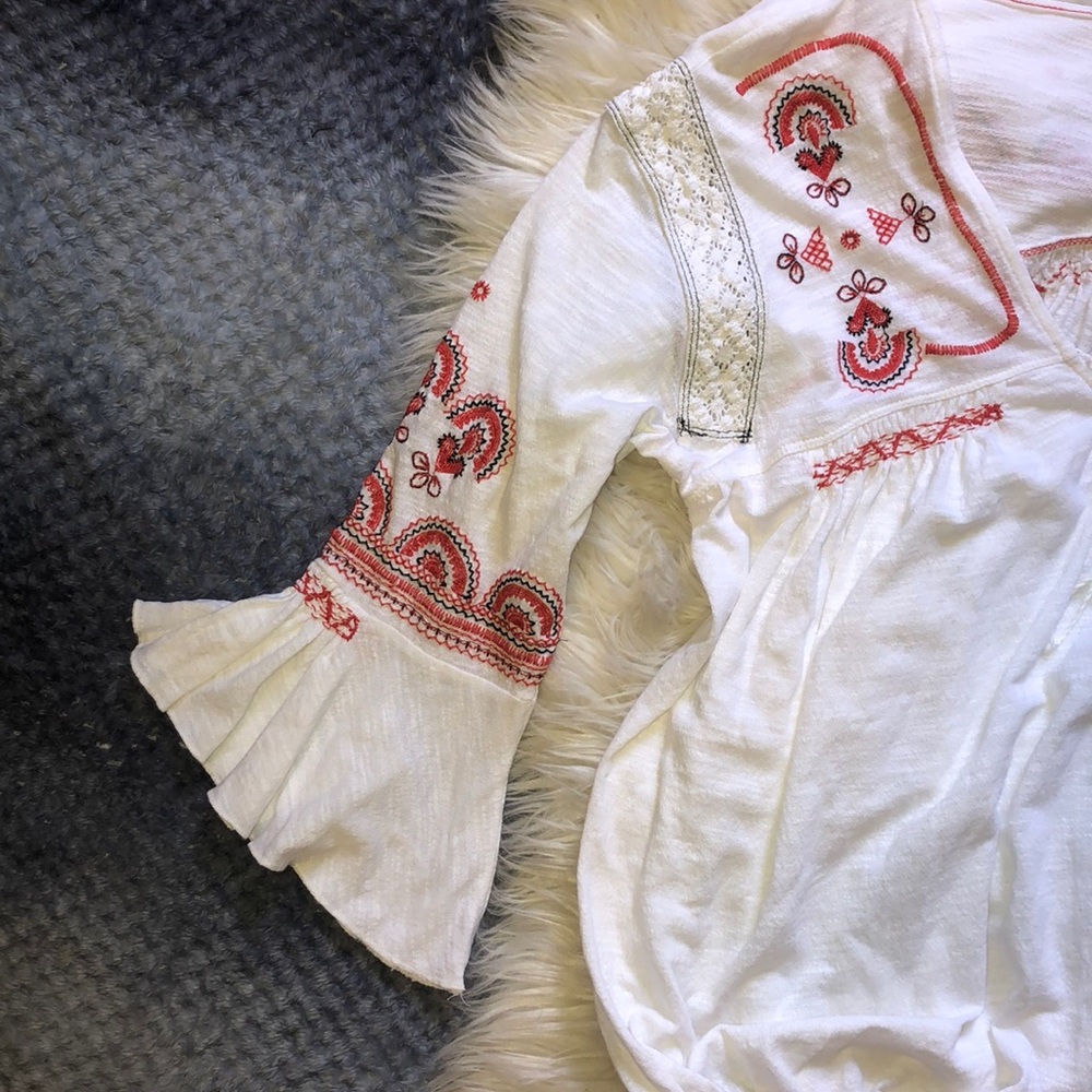 Free People | white embroidered peasant top M - Picture 3 of 5
